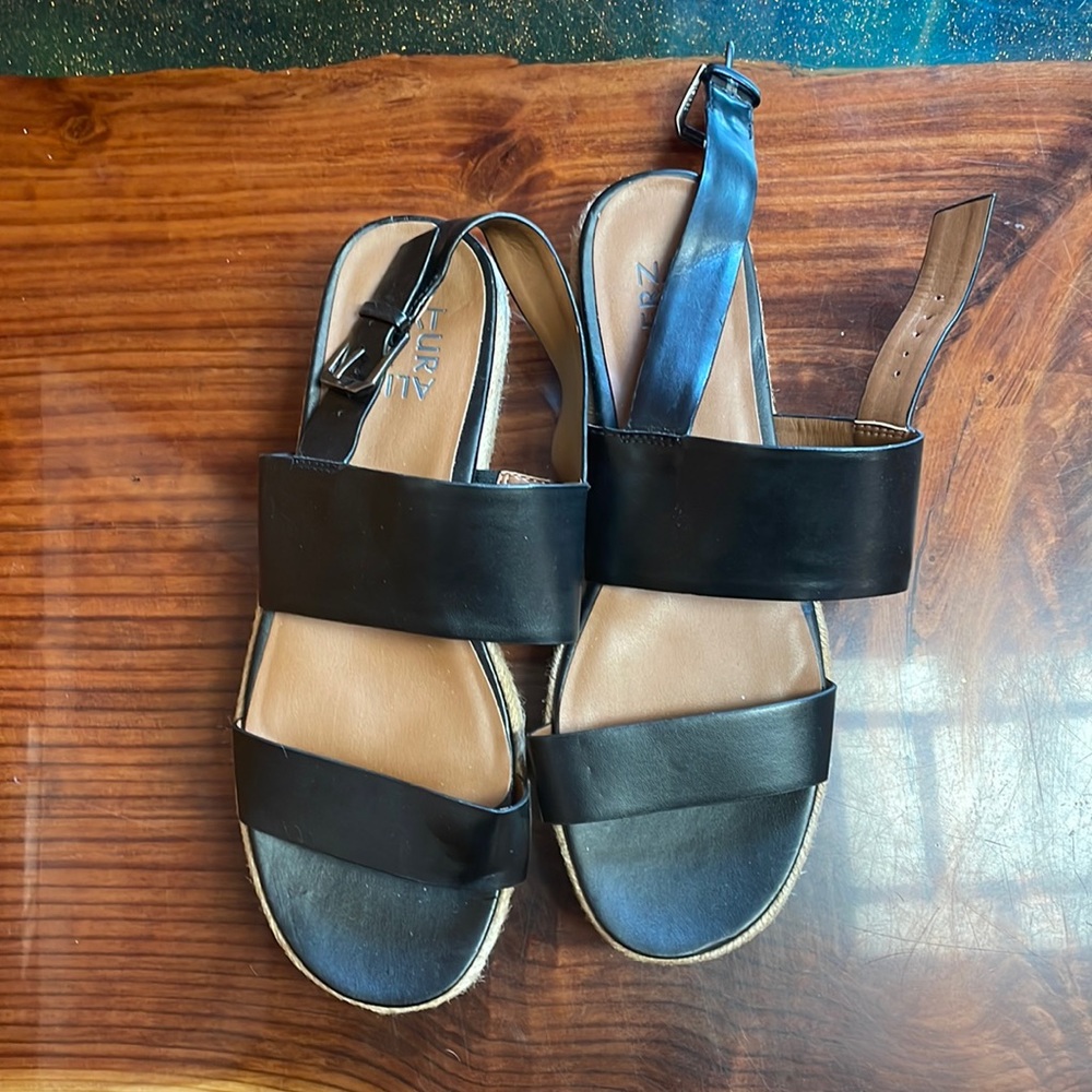 Naturalized Sandal black